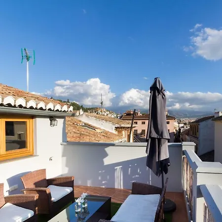 Fantástico ático Con Terraza Y Vistas En El Centro * Granada