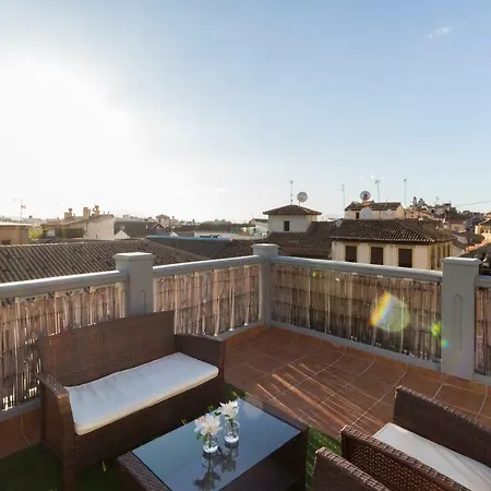 Fantástico ático Con Terraza Y Vistas En El Centro Granada
